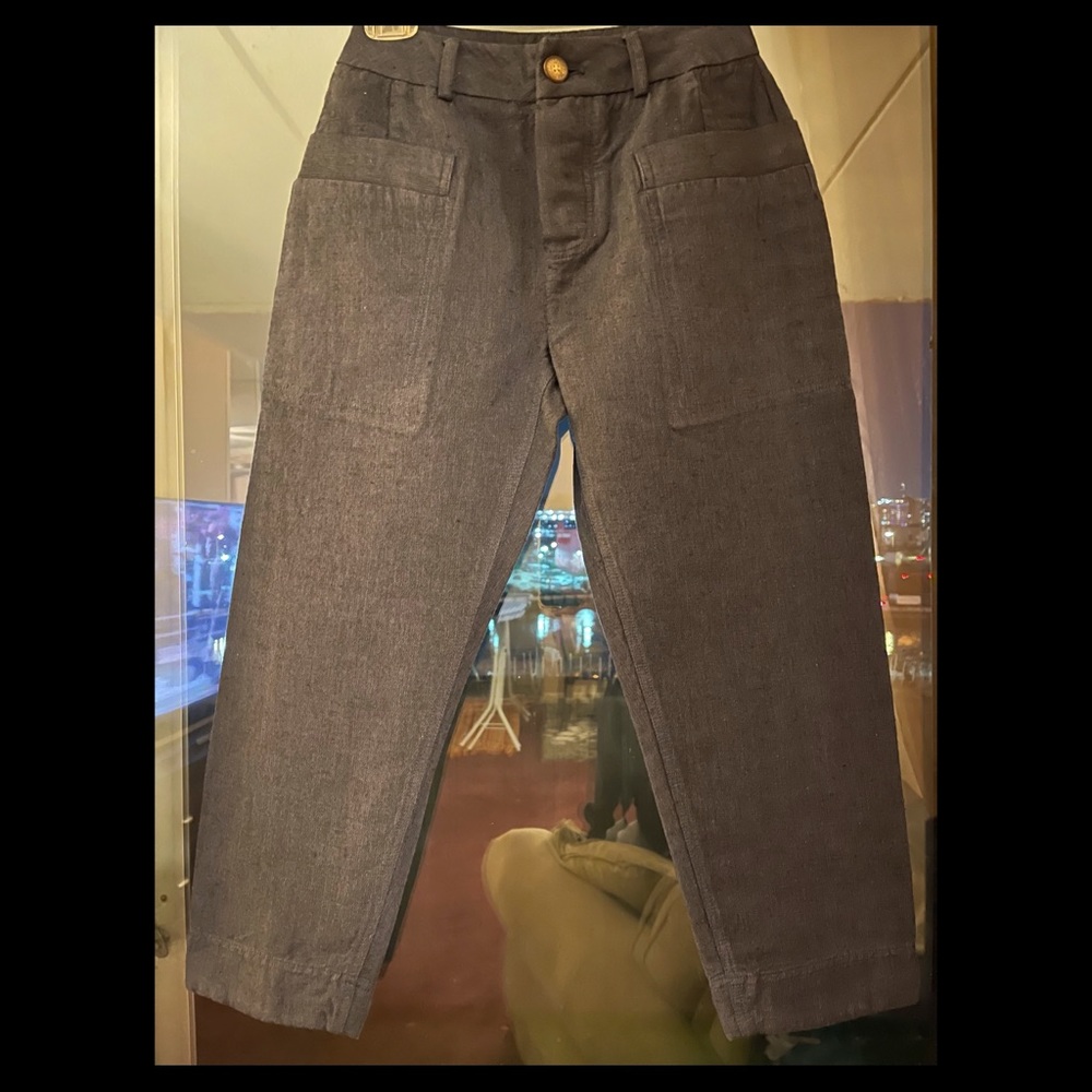 Tailored linen/cotton Capri pants